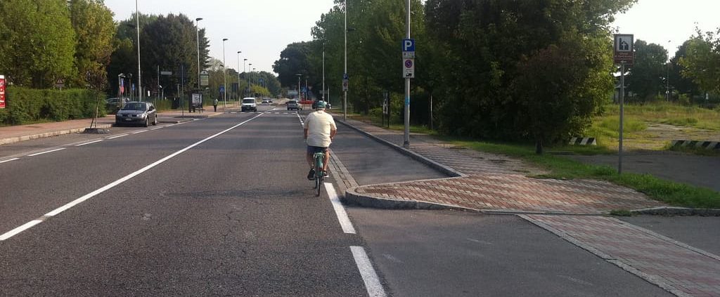 strada no ciclisti